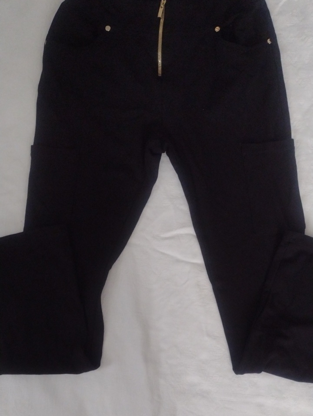 Jaanuu Black High-Rise Zip Pocket Leggings